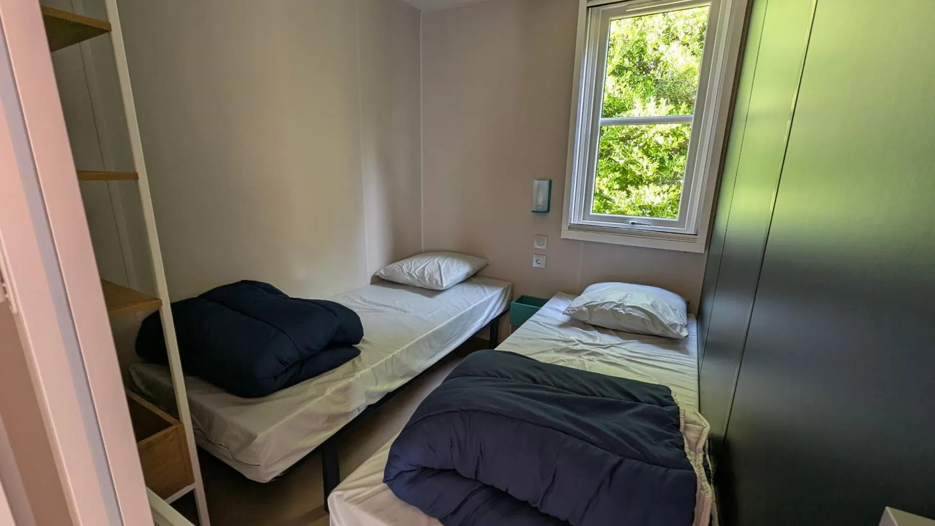 Camping De Lanven Villa Plomeur 3*,  France